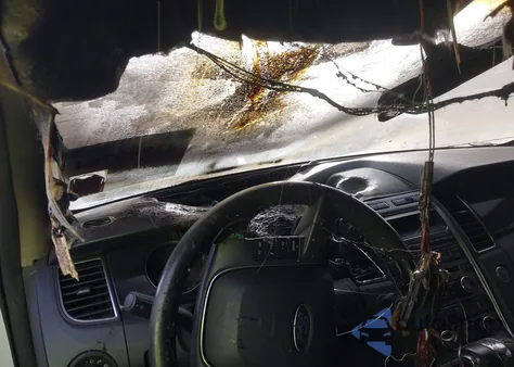 2011 Ford Taurus Limited z USA, uszkodzony, nr VIN 1FAHP2FW1BG152939